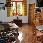 - Tara Hotel apartamentowy 4*
